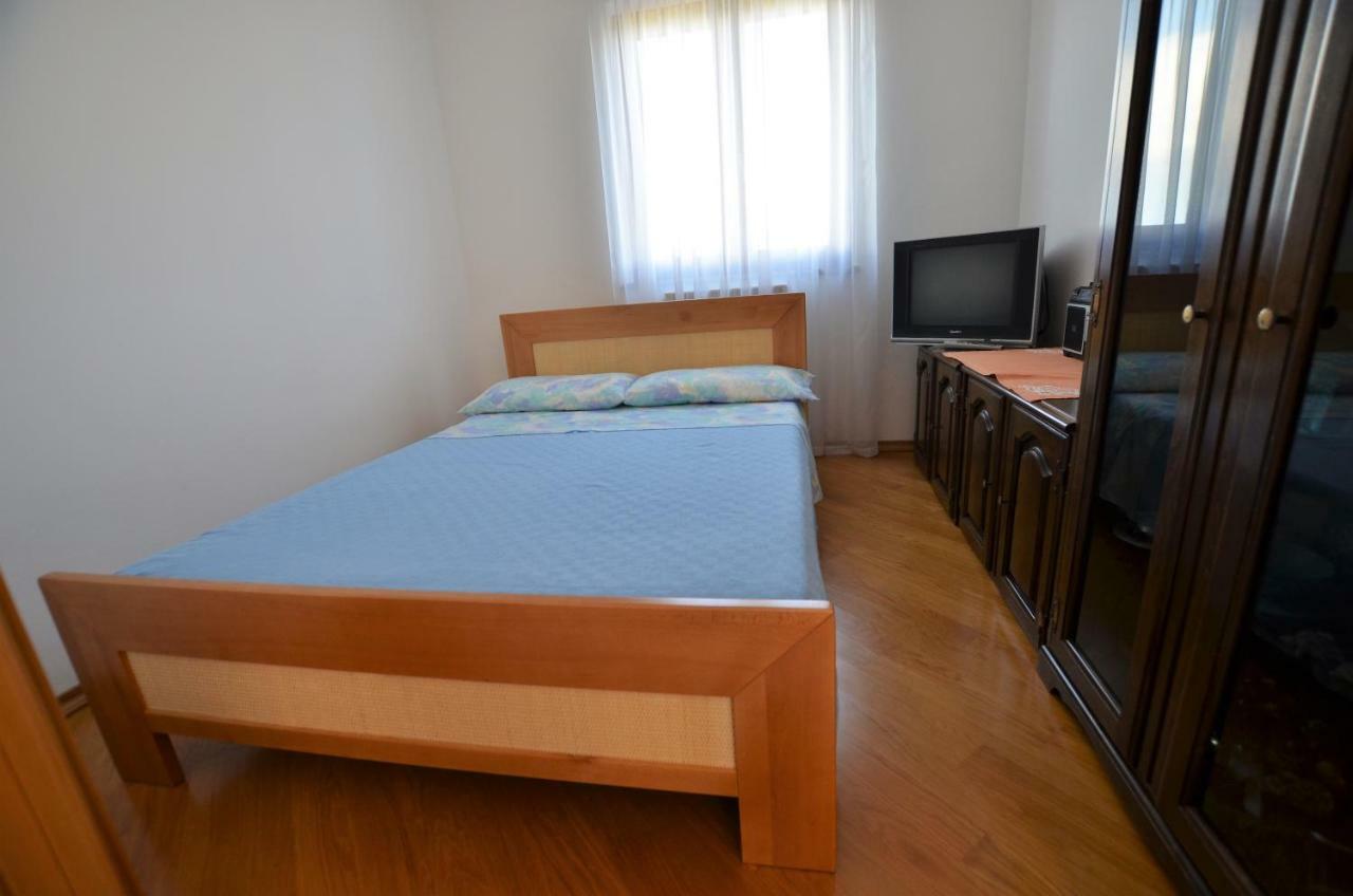Apartments Sv. Pelegrin Umag Exterior photo